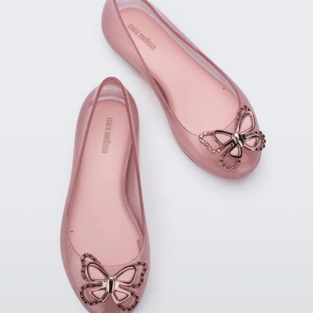 Mini Melissa sweet love butterfly flat. Glitter pink. Size 11